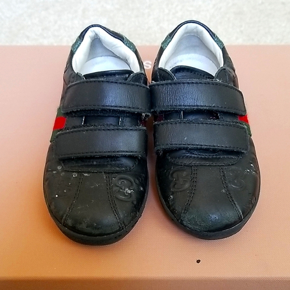 Gucci Kids Black Sneakers with Red and Green Stripes Guc Europe 24